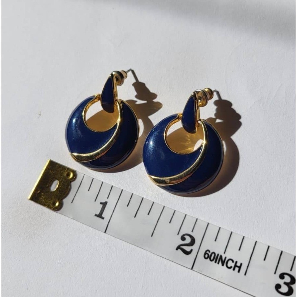 Vintage Gold Tone Navy Blue Enamel Earrings Pierced Clip On - Picture 4 of 7